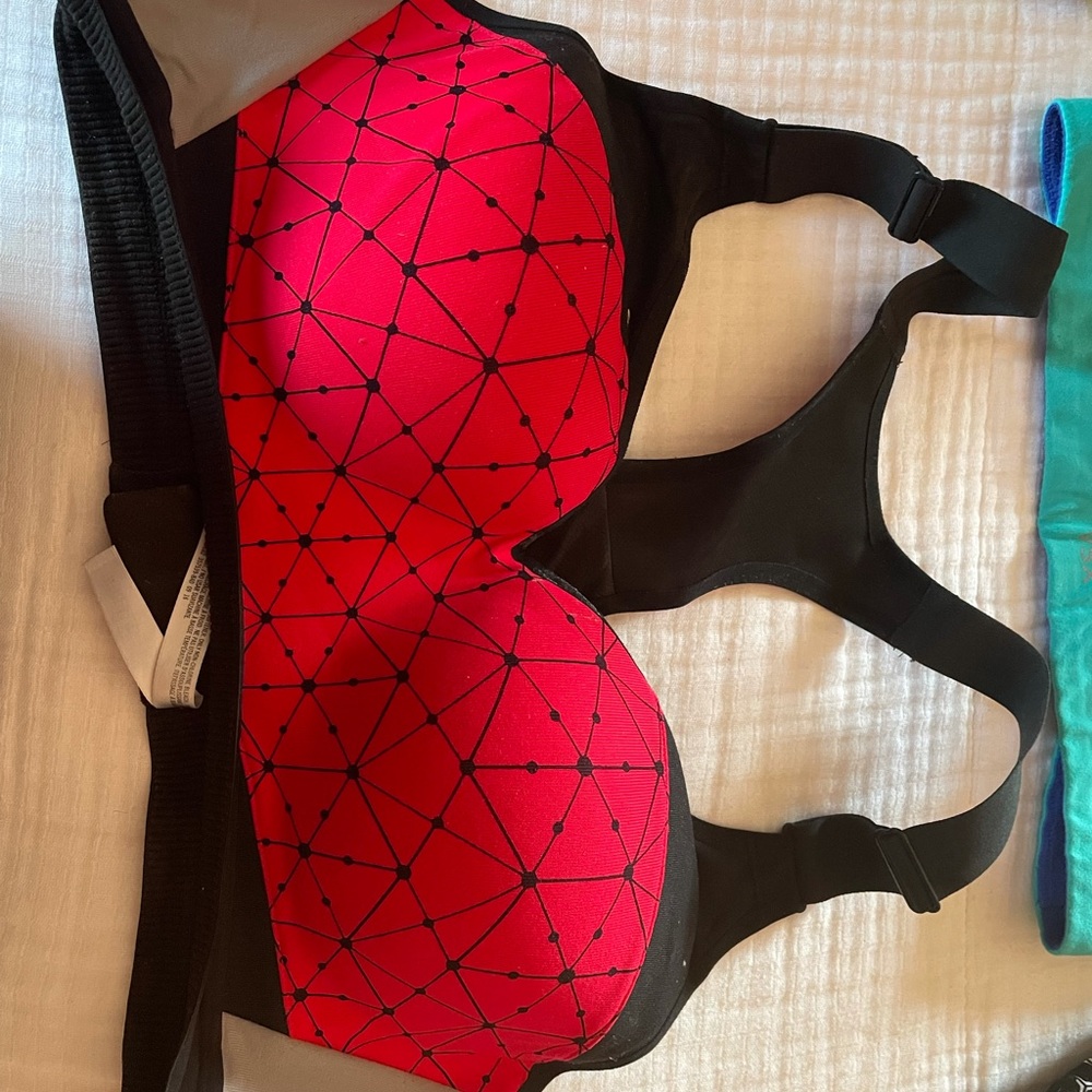 Victoria secret sports bra